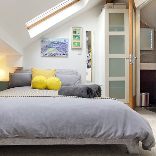 Loft Room with en suite